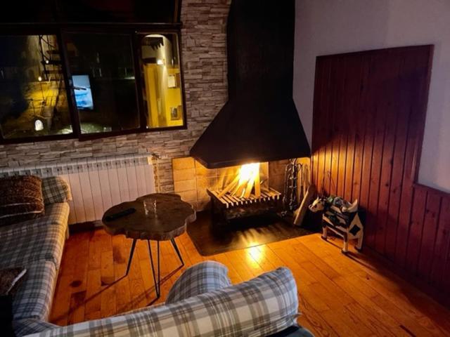 Duplex La Molina A 5 Minutos De Las Pistas De Esqui エクステリア 写真